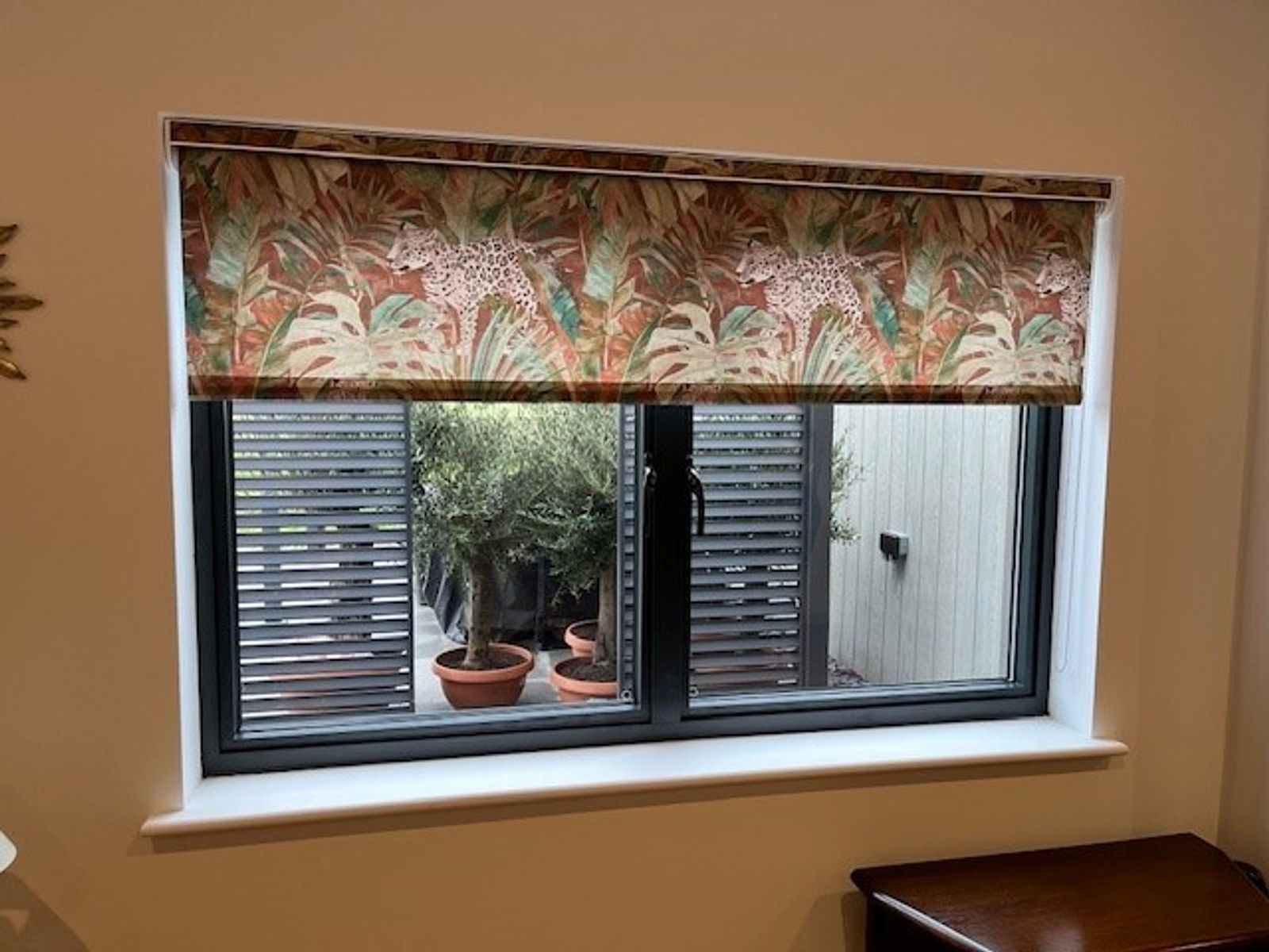 Wild collection roller blind